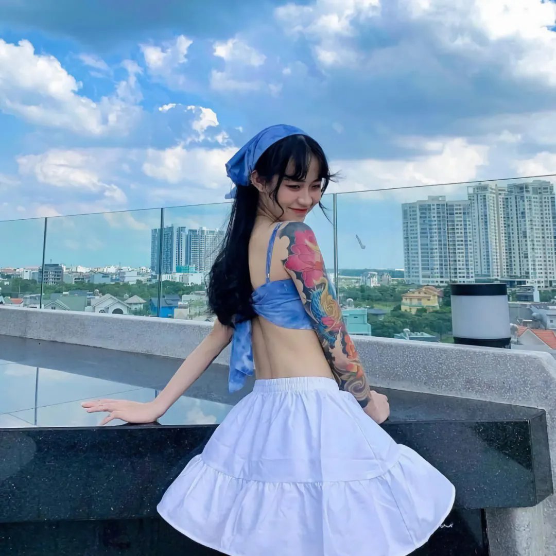 所以......和黑粉结婚了
